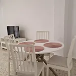 2 公寓